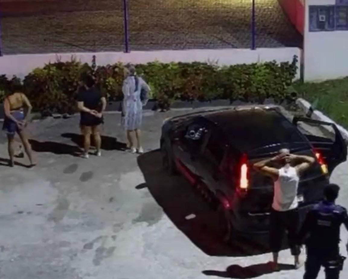 SÃO SEBASTIÃO:GCM PRENDE MOTORISTA EMBRIAGADO