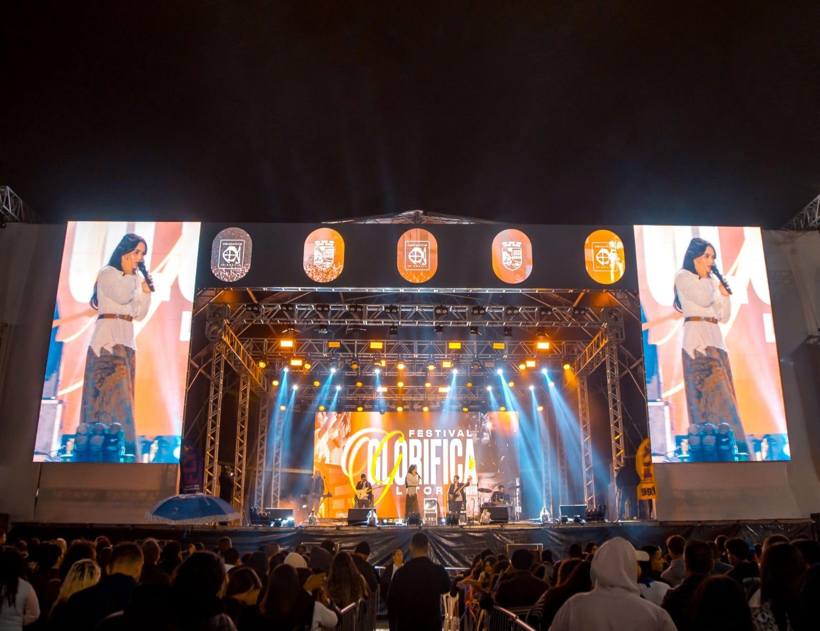 FESTIVAL GLORIFICA REÚNE MAIS DE 10 MIL PESSOAS