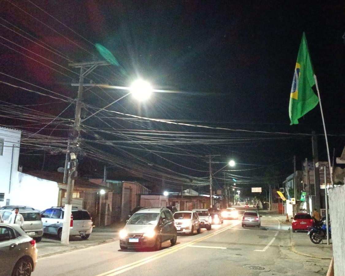 SÃO SEBASTIÃO REFORÇA ILUMINAÇÃO PÚBLICA