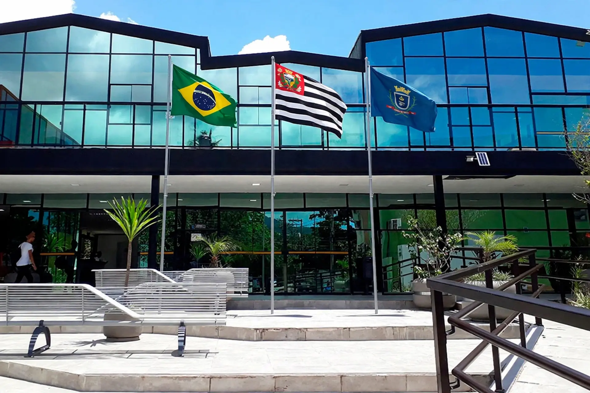 ILHA BELA: CONCURSO PÚBLICO NA EDUCAÇÃO