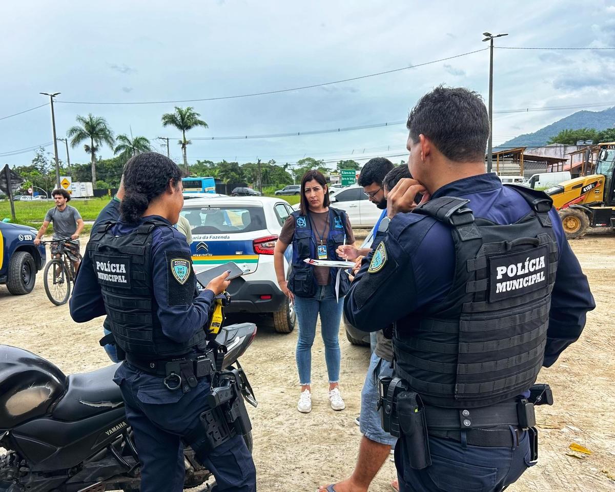 Força-tarefa ambiental notifica empresas...
